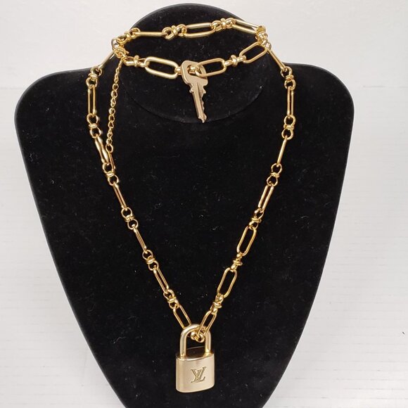 Authentic Louis Vuitton Padlock w/unbranded Stainless Steel Necklace & Bracelet - Picture 2 of 16